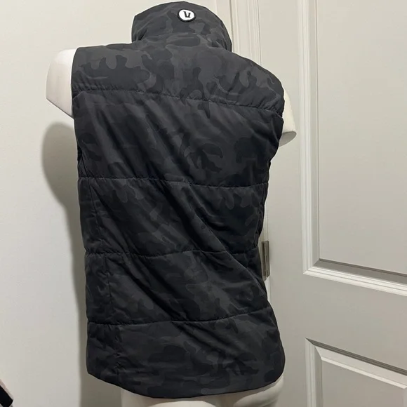 Vuori Black Camo Quilted Puffer Vest - Picture 12 of 16